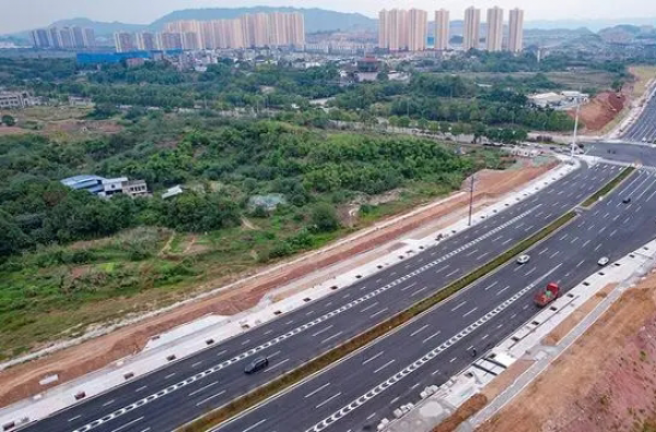 西部（重庆）科学城高新大道主线通车